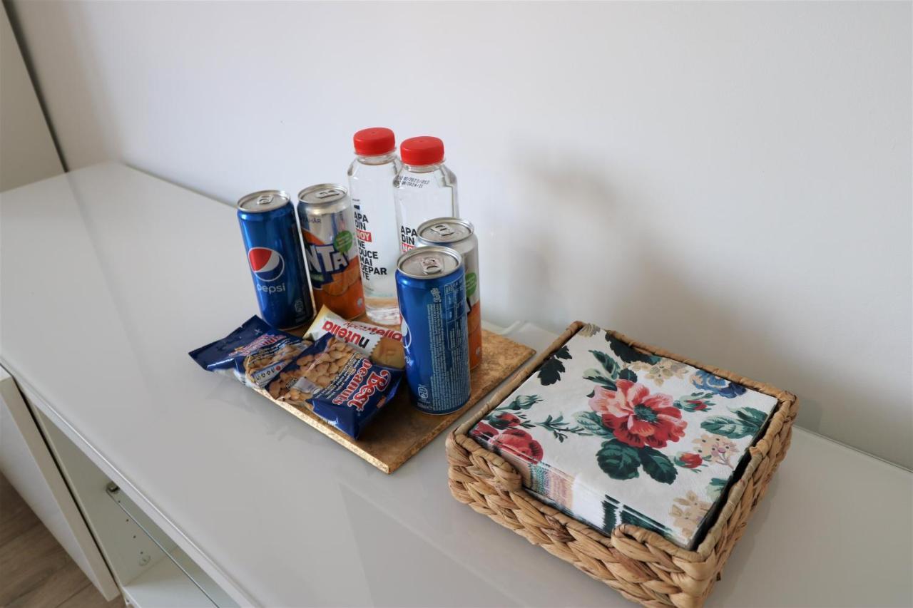 Lovely City Center Apartment - Free Minibar Βουκουρέστι Εξωτερικό φωτογραφία