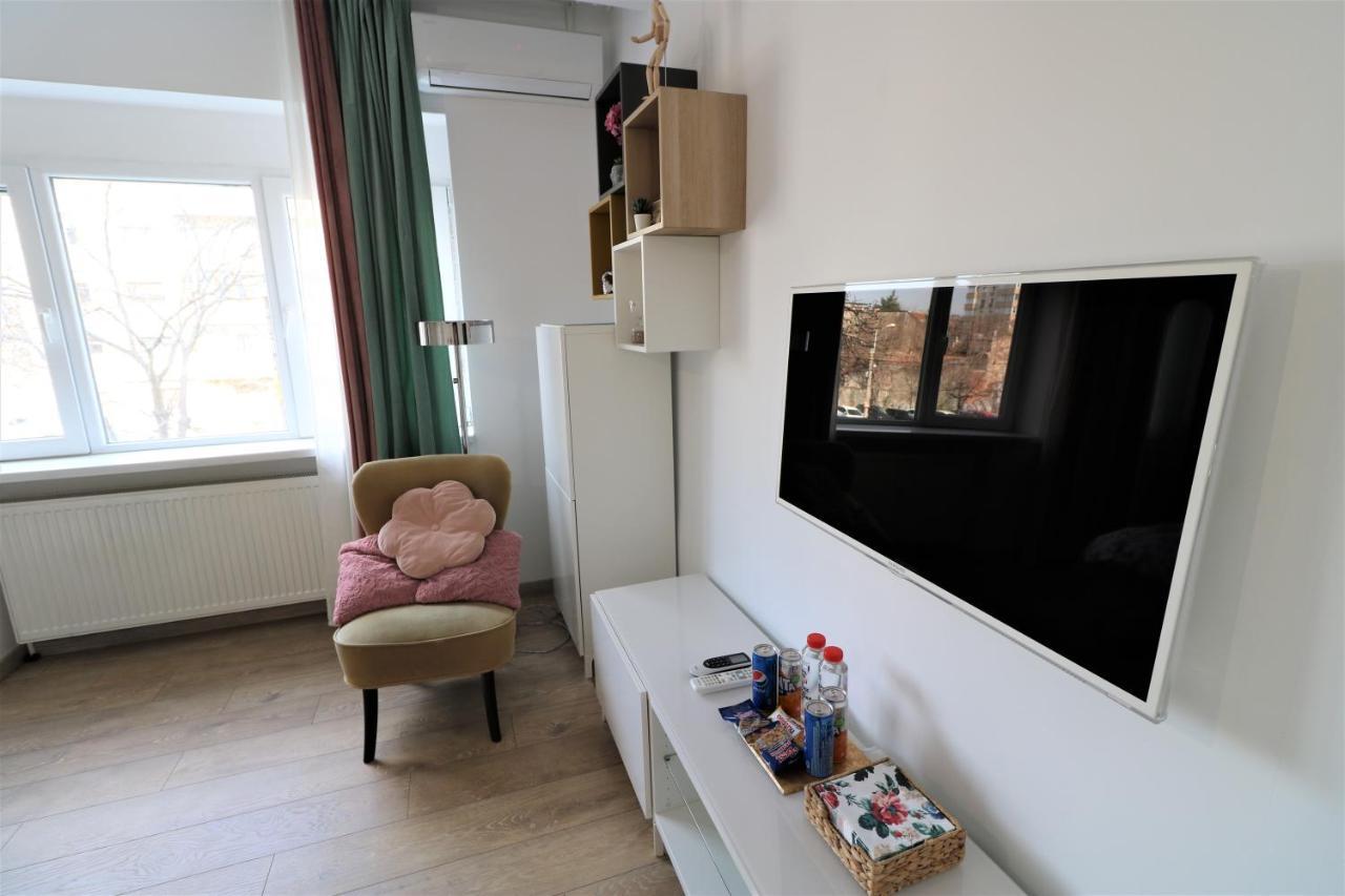 Lovely City Center Apartment - Free Minibar Βουκουρέστι Εξωτερικό φωτογραφία