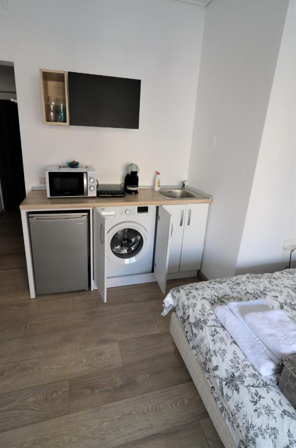 Lovely City Center Apartment - Free Minibar Βουκουρέστι Εξωτερικό φωτογραφία