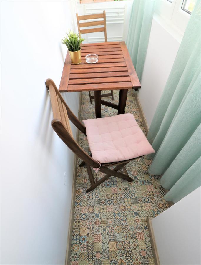 Lovely City Center Apartment - Free Minibar Βουκουρέστι Εξωτερικό φωτογραφία